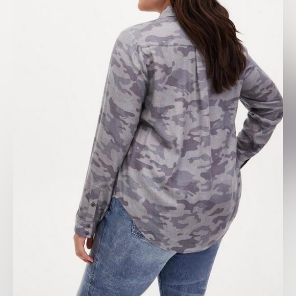 TorridRelaxed Fit Brushed Rayon Button-Up Shirt - Picture 5 of 9